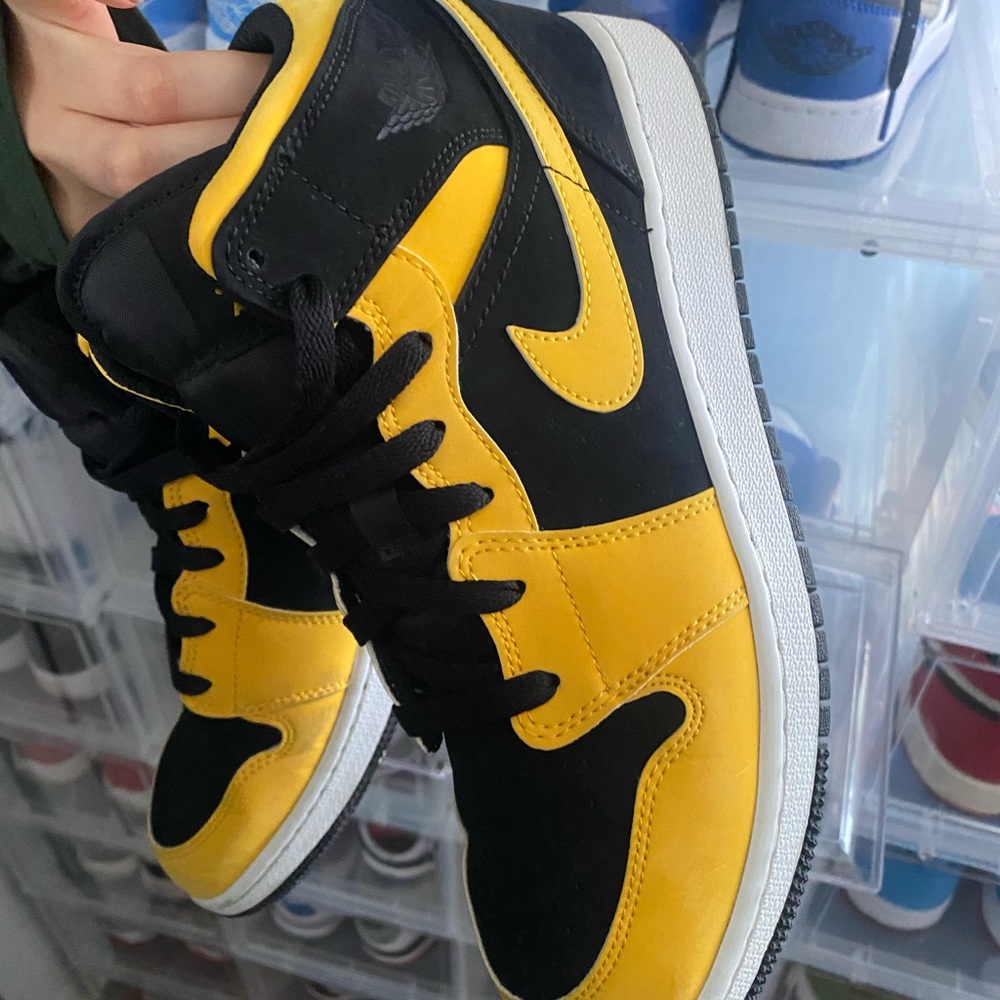 Jordan 1 - Picture 3 of 6